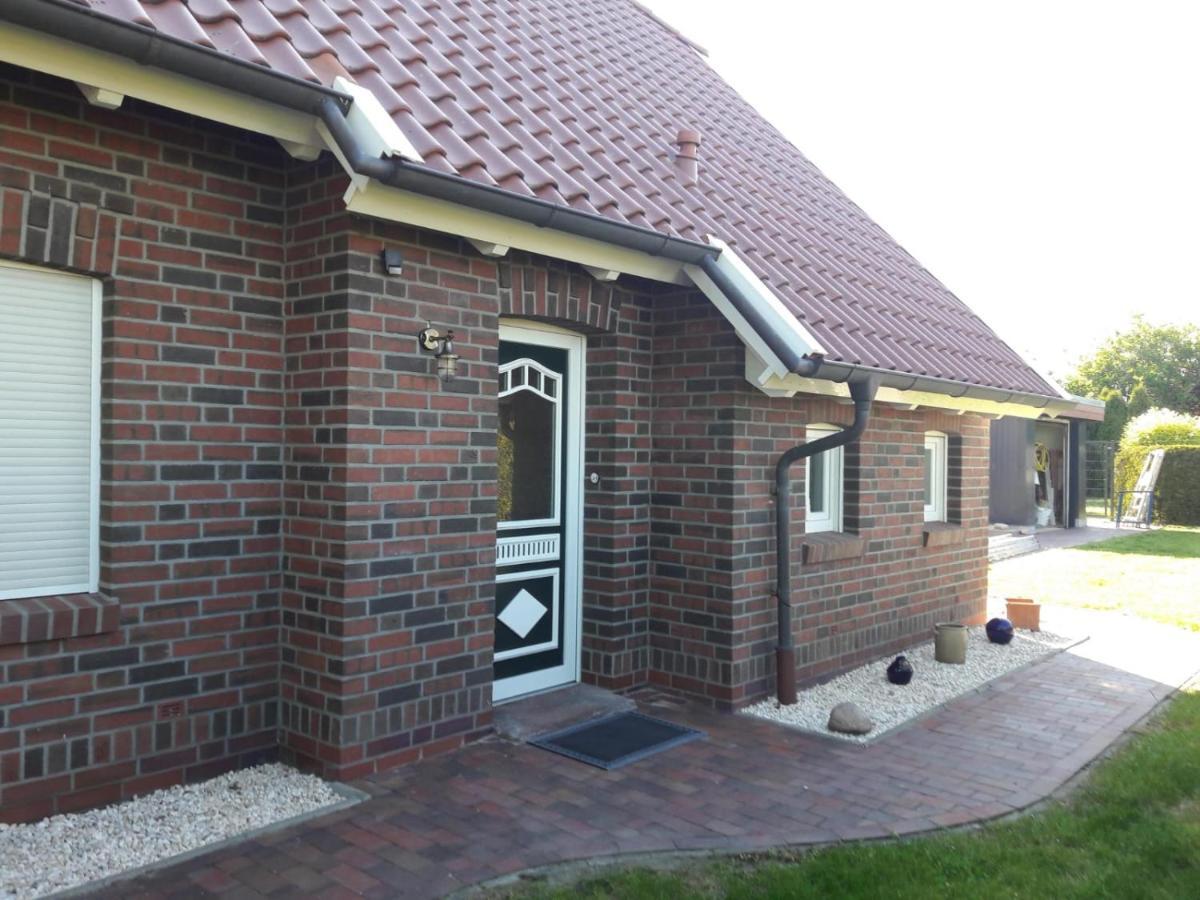 Tolles Ferienhaus In Pilsum - Ferienhaus Trientje - Mit Garten Und Ueberdachter Terrasse Экстерьер фото