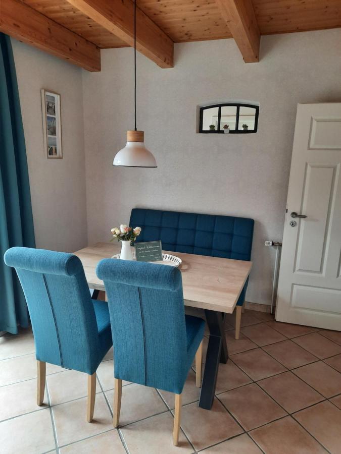 Tolles Ferienhaus In Pilsum - Ferienhaus Trientje - Mit Garten Und Ueberdachter Terrasse Экстерьер фото